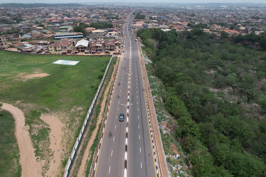 Siun and Oke-Tapa, Ogun State